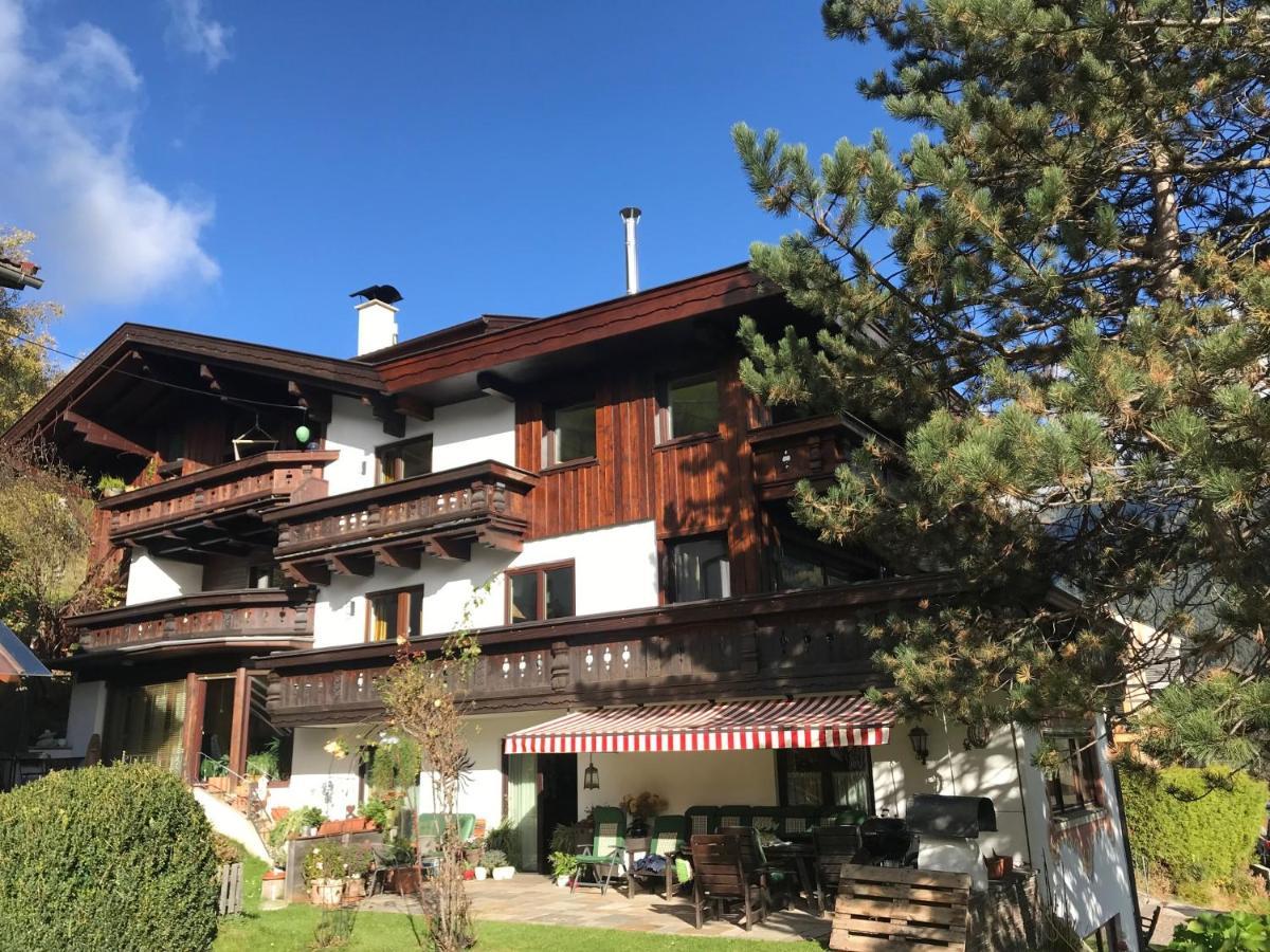 Pension Gulla - Ferienhaus Appartements B&B นอยชติฟ อิม ชตูไปทัล ภายนอก รูปภาพ