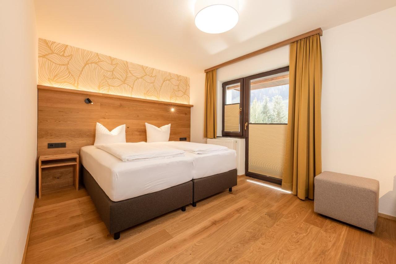 Pension Gulla - Ferienhaus Appartements B&B นอยชติฟ อิม ชตูไปทัล ภายนอก รูปภาพ