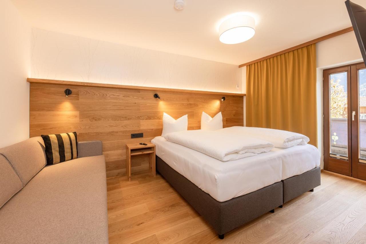 Pension Gulla - Ferienhaus Appartements B&B นอยชติฟ อิม ชตูไปทัล ภายนอก รูปภาพ